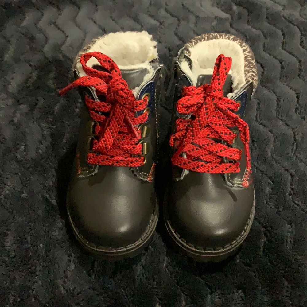 H&M baby high top boots